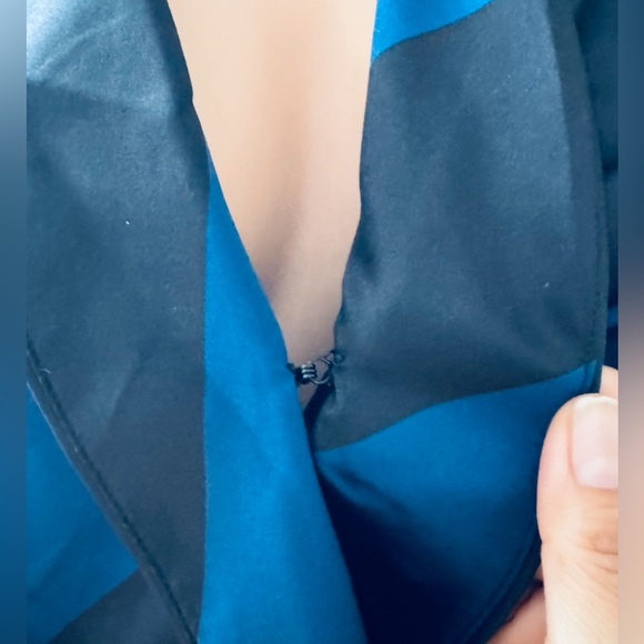 Victoria’s Secret Satin Jumpsuit Romper Sleepwear Wrap Pajama Strip M - Picture 8 of 8